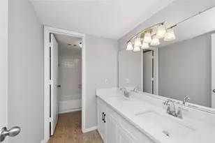 513 Hunters Glen St, Lewisville, TX 75067 - Photo 18