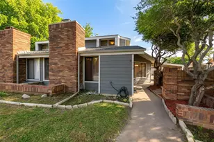 513 Hunters Glen St, Lewisville, TX 75067 - Photo 1