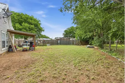 302 Tower Road, Rio Vista, TX 76093 - Photo 8