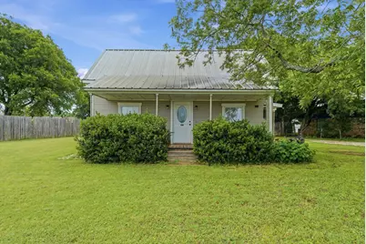 302 Tower Road, Rio Vista, TX 76093 - Photo 2