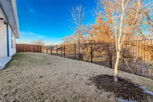 11168 E Chase Ln, Providence Village, TX 76227 - Photo 32