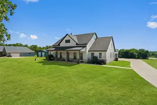 400 Adell Cir, Weatherford, TX 76088 - Photo 2