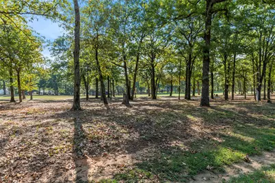 221 Colonial Drive, Mabank, TX 75156 - Photo 2