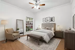 9017 Laredo Dr, Irving, TX 75063 - Photo 22