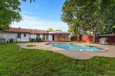 2529 Syracuse Drive, Irving, TX 75062 - Photo 32