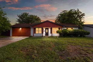 2529 Syracuse Dr, Irving, TX 75062 - Photo 4