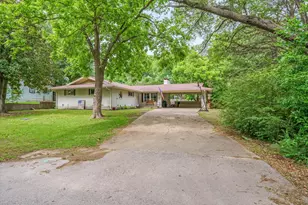 417 N Norman St, Grand Saline, TX 75140 - Photo 4