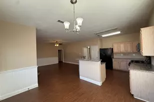 2031 Stillwater Dr, Mesquite, TX 75181 - Photo 2
