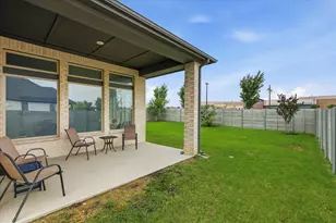 2017 Tremont Dr, Argyle, TX 76226 - Photo 32