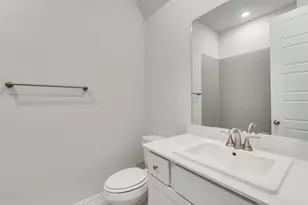 8391 Challenger Ln, Frisco, TX 75034 - Photo 10