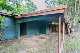 308 W Pine St, Winnsboro, TX 75494 - Photo 32
