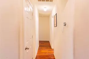 1906 Castaway Dr, Dallas, TX 75051 - Photo 18