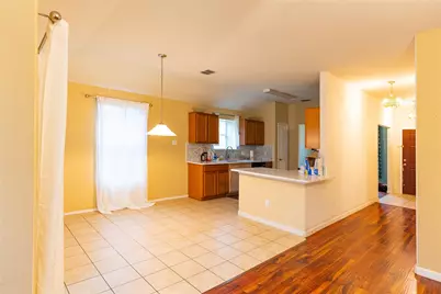 1906 Castaway Drive, Dallas, TX 75051 - Photo 16