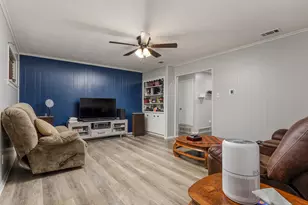 11245 Buchanan Dr, Dallas, TX 75228 - Photo 8