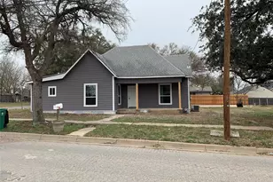 791 W Long St, Stephenville, TX 76401 - Photo 1