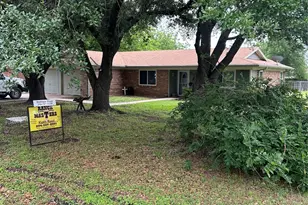 502 E Roosevelt, Whitney, TX 76692 - Photo 2