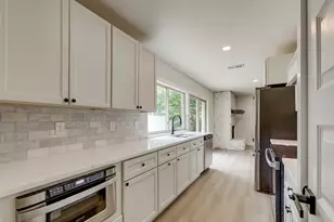 2429 Norway Dr, Garland, TX 75040 - Photo 10