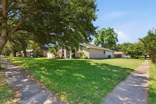 2429 Norway Dr, Garland, TX 75040 - Photo 4