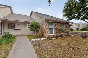 23 Gittiban Pl, Pantego, TX 76013 - Photo 1