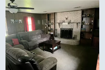 440 S Bois D Arc Street, Blossom, TX 75416 - Photo 4