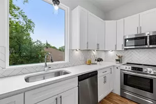 5647 Live Oak St, Dallas, TX 75206 - Photo 4