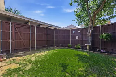 1740 Creekbend Drive, Lewisville, TX 75067 - Photo 36