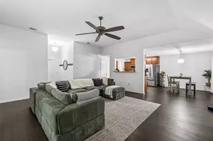 201 Woodland Blvd, Bellmead, TX 76705 - Photo 2