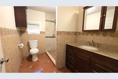 524 W Broadus Avenue, Fort Worth, TX 76115 - Photo 4
