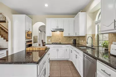 6133 Sunrise Lake Drive, Fort Worth, TX 76179 - Photo 14