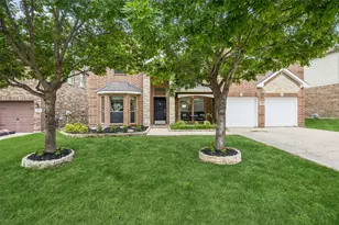 6133 Sunrise Lake Dr, Fort Worth, TX 76179 - Photo 2