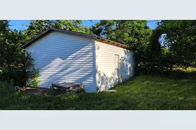 5729 Wellesley Avenue, Fort Worth, TX 76107 - Photo 2
