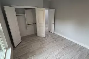1005 Grandbury St, Cleburne, TX 76033 - Photo 10