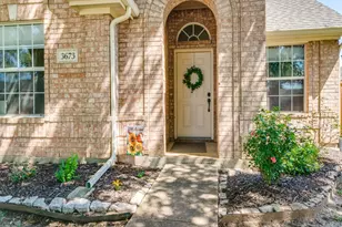 3673 Stockton Dr, Carrollton, TX 75010 - Photo 2