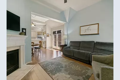 3673 Stockton Drive, Carrollton, TX 75010 - Photo 6