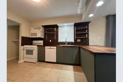 344 S Shore Place, Lewisville, TX 75067 - Photo 6