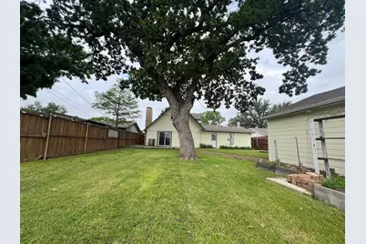 344 S Shore Place, Lewisville, TX 75067 - Photo 36