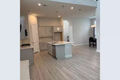 2726 Geranium Lane, Garland, TX 75042 - Photo 2