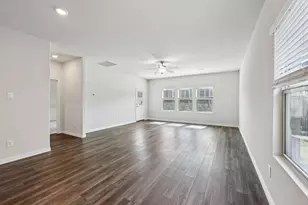 1303 Cress Gdn Ln, Forney, TX 75126 - Photo 4