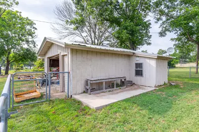 813 County Road 237, Eastland, TX 76448 - Photo 36