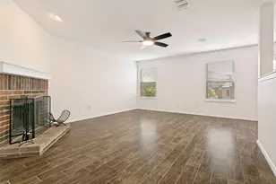 1208 Krista Dr, Burleson, TX 76028 - Photo 16