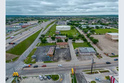 2030 S Las Vegas Trail, White Settlement, TX 76108 - Photo 2