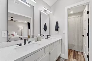 411 Lake Vista E, Highland Village, TX 75077 - Photo 20