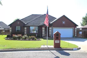 1701 Antelope Trl, Stephenville, TX 76401 - Photo 1