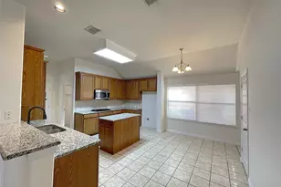 1090 Colleton Ln, Frisco, TX 75034 - Photo 6