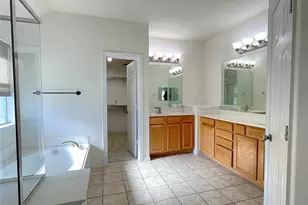 1090 Colleton Ln, Frisco, TX 75034 - Photo 14