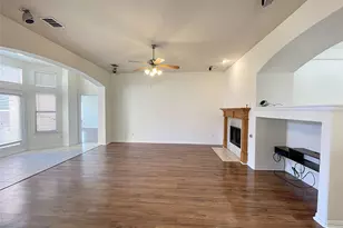 1090 Colleton Ln, Frisco, TX 75034 - Photo 10