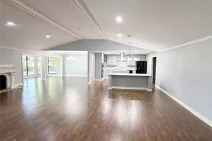 11083 Erhard Dr, Dallas, TX 75228 - Photo 4