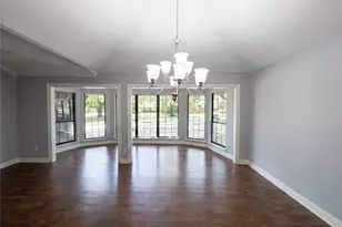 11083 Erhard Dr, Dallas, TX 75228 - Photo 10