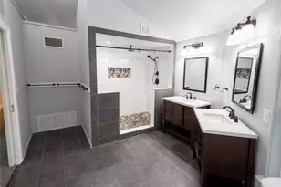 11083 Erhard Dr, Dallas, TX 75228 - Photo 20