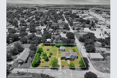700 N 3rd Street, McGregor, TX 76657 - Photo 24